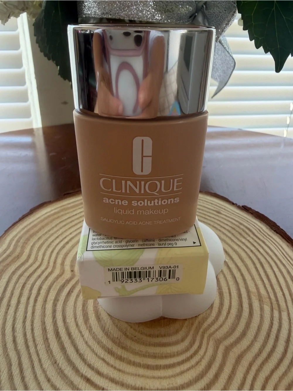 Clinique Acne Solutions Liquid Makeup - Beige